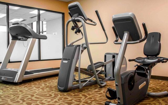Comfort Inn & Suites Watertown - 1000 Islands
