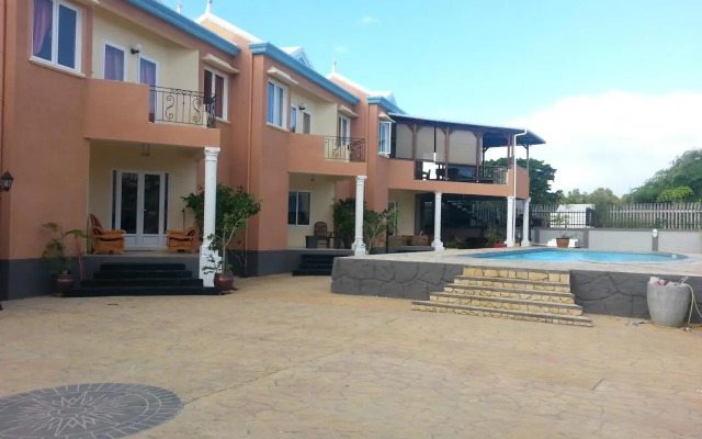 Valvanta Resort 3, Flic en Flac