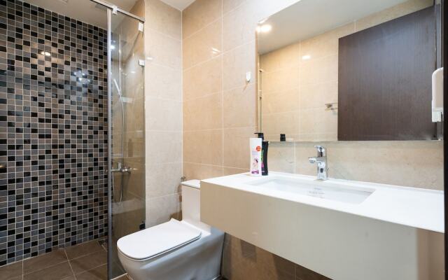 The Tresor Luxurious Apartment Riverview
