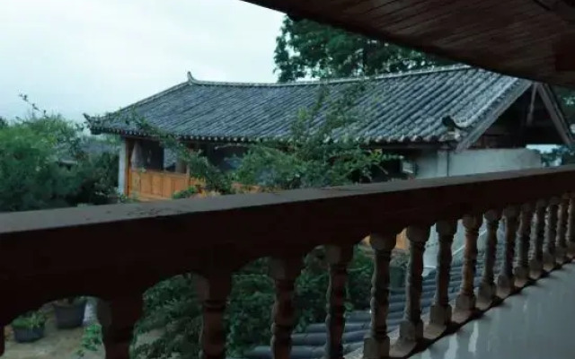Lijiang Shanshui Tan Homestay