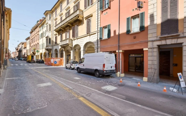 Via Santo Stefano Secret Garden Apartment