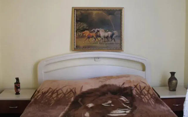 Guest House U Morya