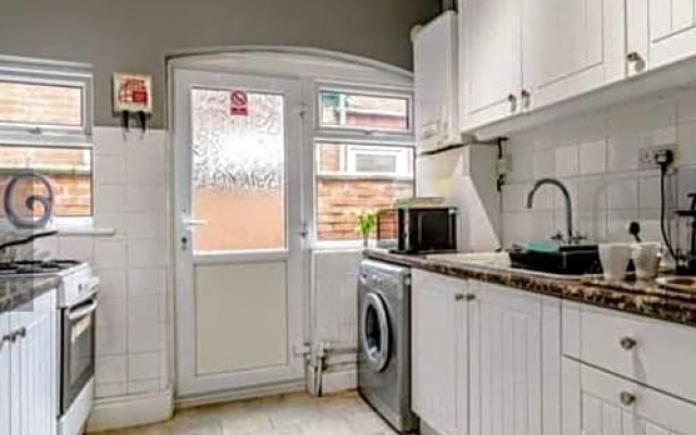 Arlan Apartments - Hinckley (Peymans)