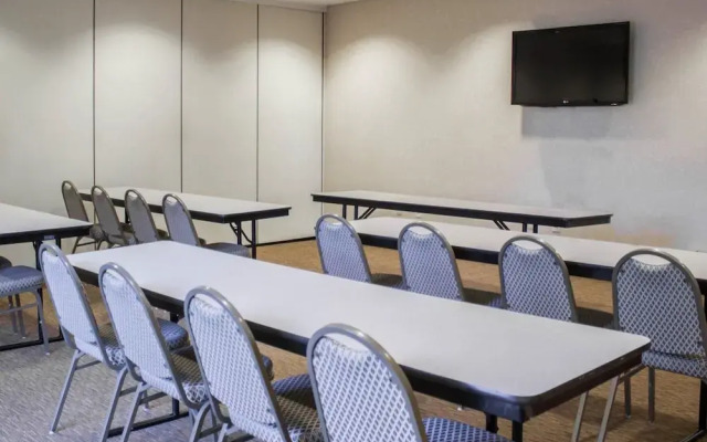 Sleep Inn & Suites Smithfield