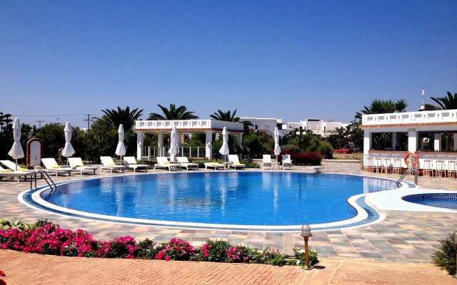 Porto Naxos Hotel