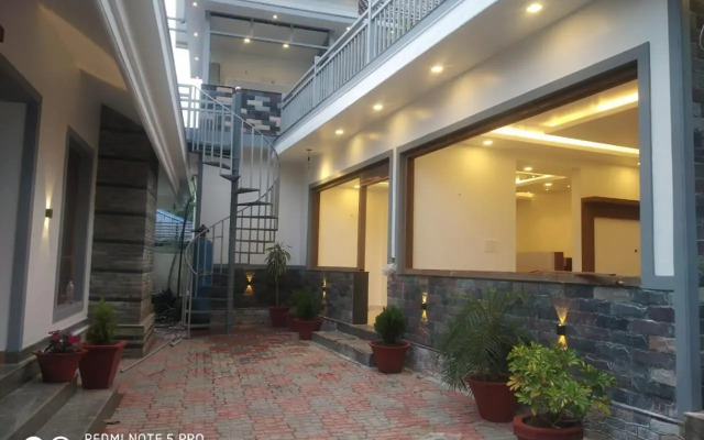 Nest Resort