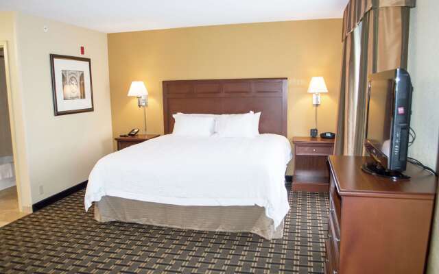 Hampton Inn & Suites Columbia at University