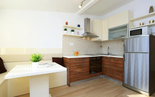 Apartments with a parking space Zadar - 18899