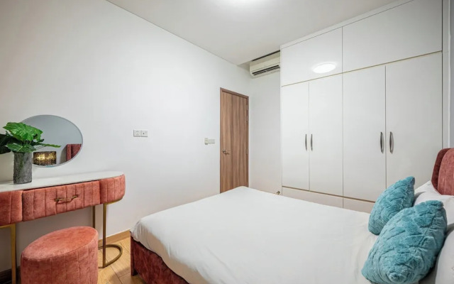 SUNWAH PEARL Premier Residence