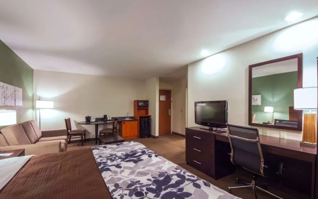 Sleep Inn & Suites