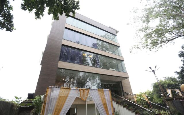 OYO 9667 Sashtrdhara Road