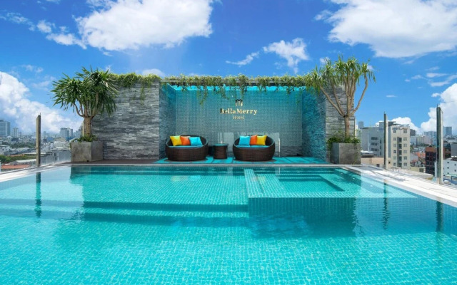 Bella Merry Hotel and Apartment