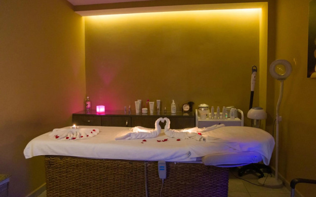 El Oumnia Puerto & Spa