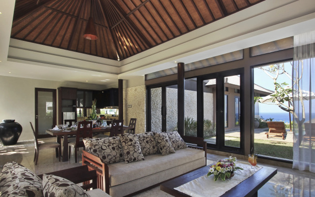 Ulu Segara Luxury Suites & Villas