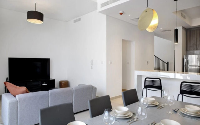 Olala Oasis Homes