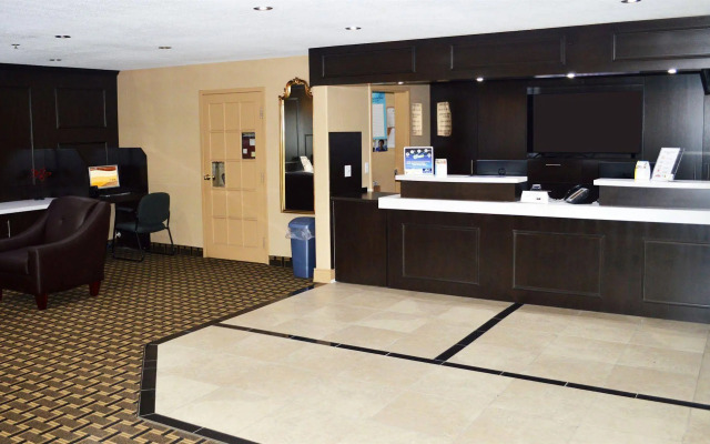 Spark by Hilton Woodstock