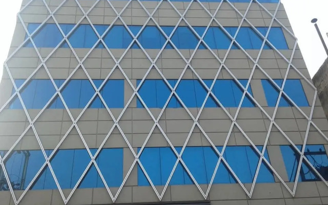 Hotel Horizon Plaza