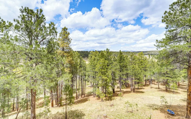 Flagstaff A-frame Cabin w/ Deck & Lovely Views!