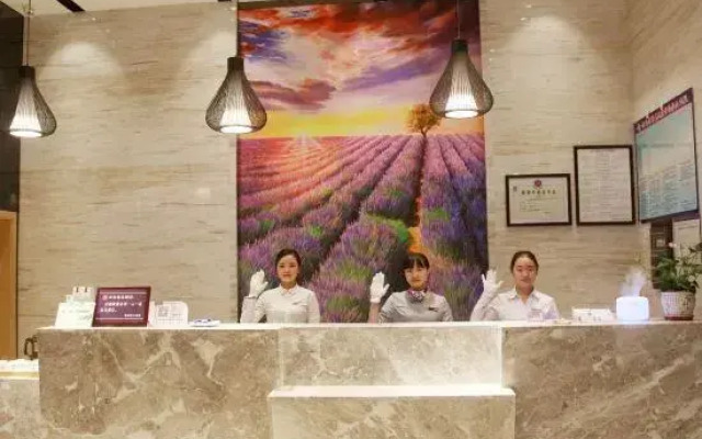 Lavande Hotel (Chongqing Tongliang Wanda Plaza Gas Building)