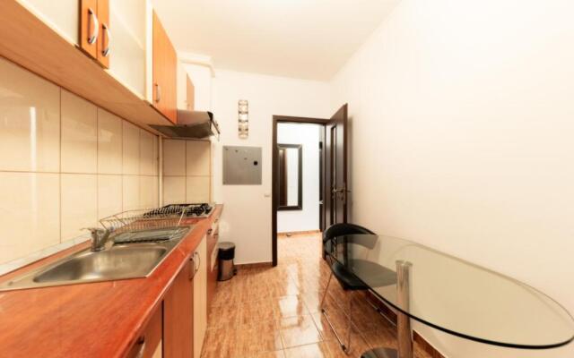 Montana Popa ApartHotel