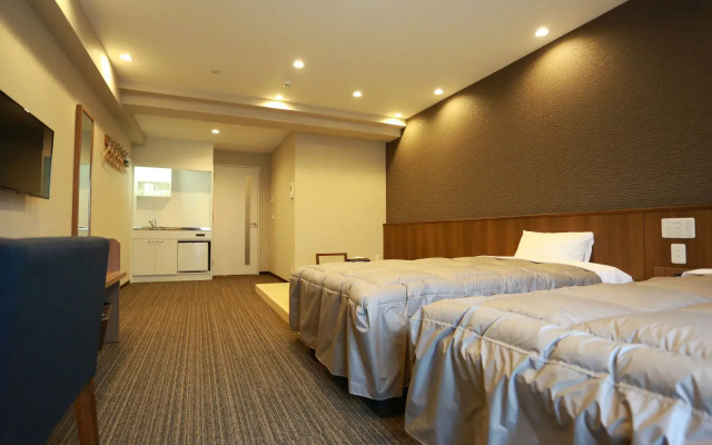 The Base Sakaihigashi Apartment Hotel