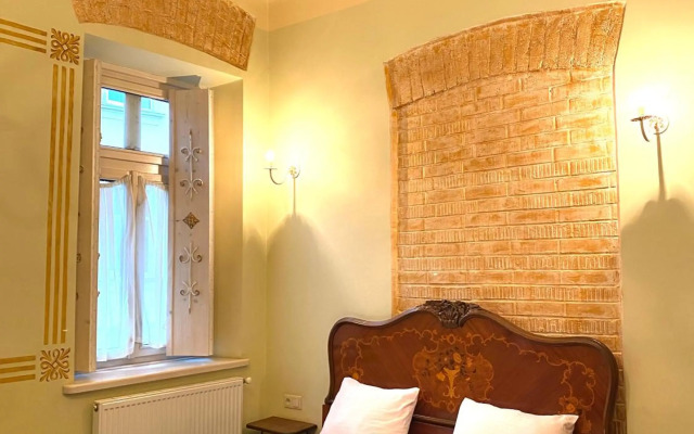 Апартаменти на вул. Валова 21/16