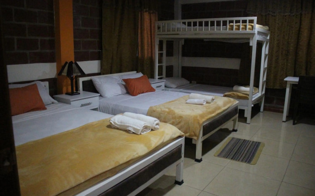Sun Place Hosteria
