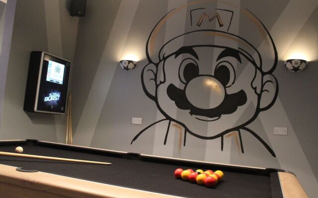 Marviks Sports Bar and Grill