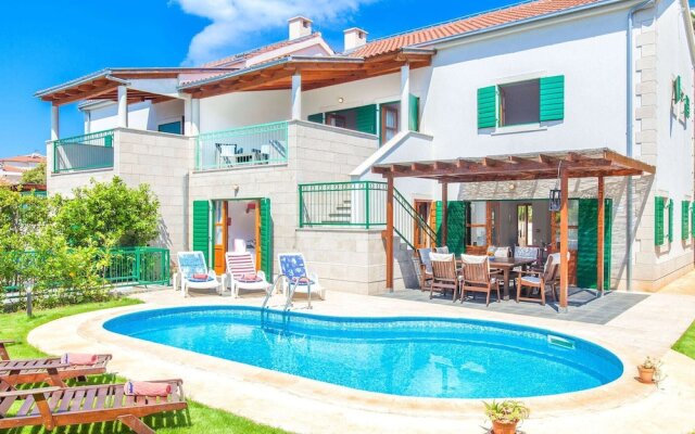 Superb Villa With Private Swimming Pool and Garden on the Coast of Croatian Island