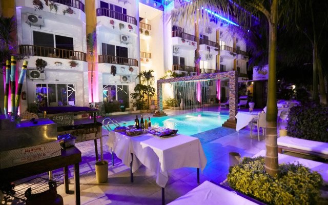 Canary Golden Hotel