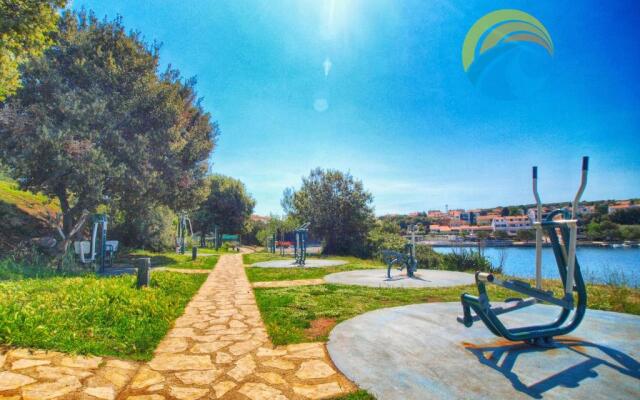 Apartments by the Sea 750