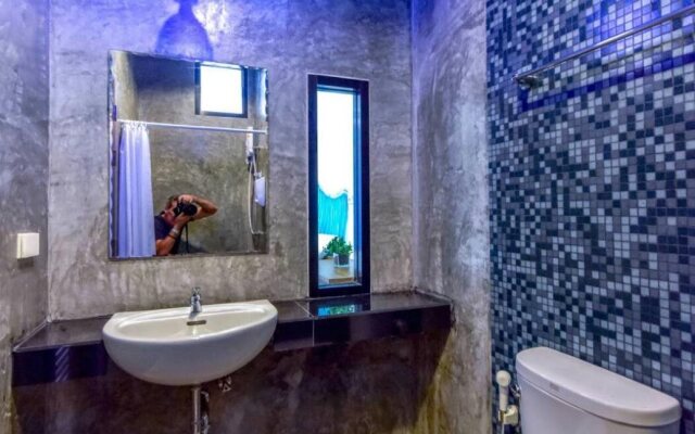 Ocean12 Chic Hotel