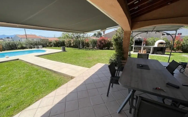 Villa in Vidauban With Pool & Vineyards Nearby