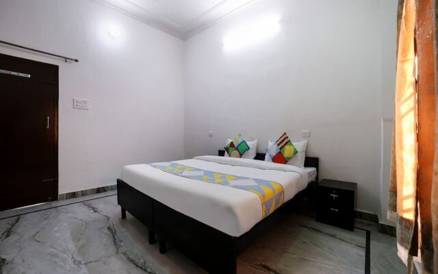 OYO Home 22635 Modern Villa 3BHK