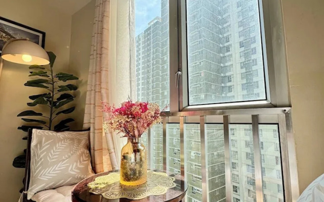 Cozy Studio in Cebu City With Garden View