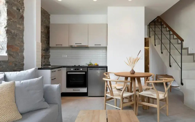 Lichnos Luxury Suites