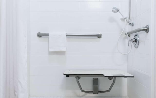 Hampton Inn Brooksville Dade