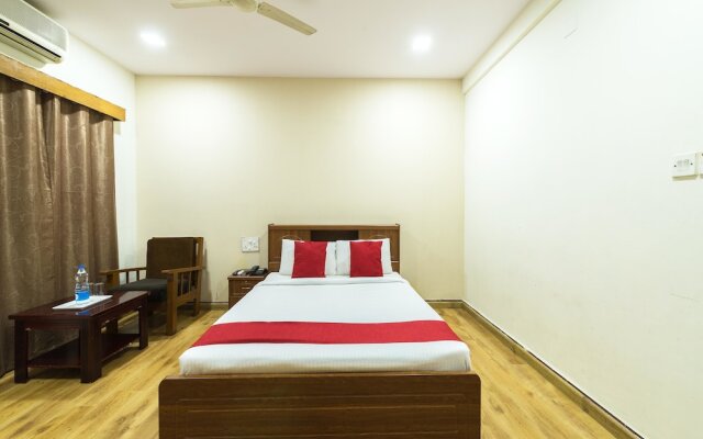 OYO 3722 Hotel StayEasy Majestic