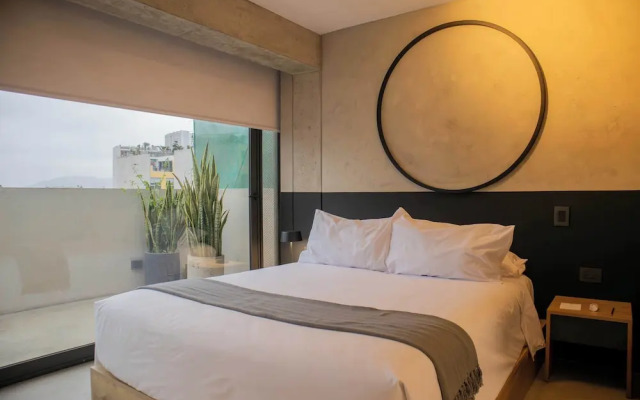 w Scenic 1BR w Terrace in Barranco