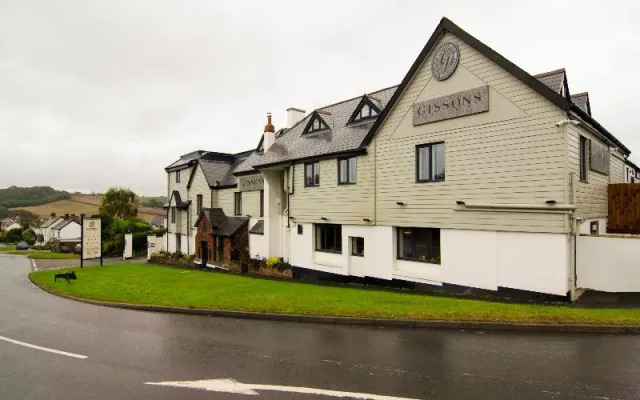OYO The Gissons Hotel