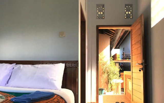 Umah De Madya – Guest Rooms – Munduk