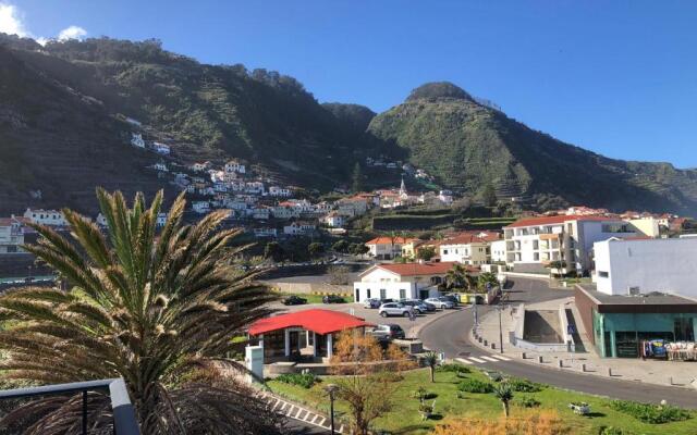 Pérola Views Inn by Madeira Sun Travel