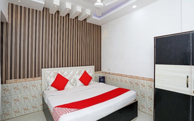 Tripathi Guest House by OYO Rooms