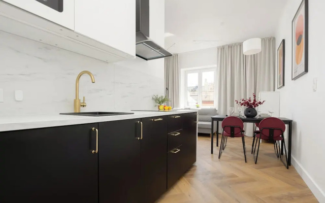Apartment in the Old City by Renters