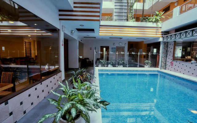 Victoria Regia Hotel