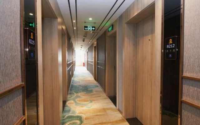 Super 8 Hotel (Beijing Qianmen Tiantan Park Dongmen) – Hotel Rooms – Beijing