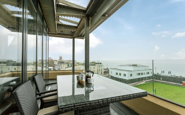 Riviera Apartments