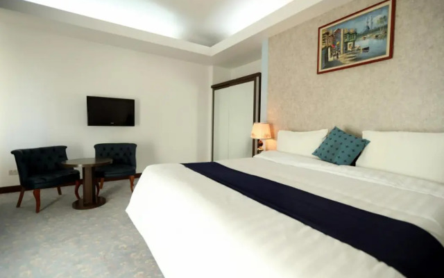 Baghdad Hotel