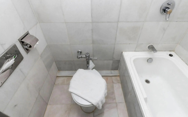 Regalodge Hotel & Spa