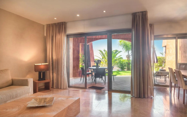 Alzaro 02 DELUXE SEA VIEW 2B